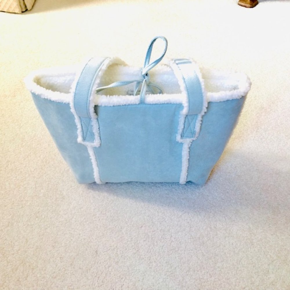 Cozy-Luxe Tote in Powder Blue